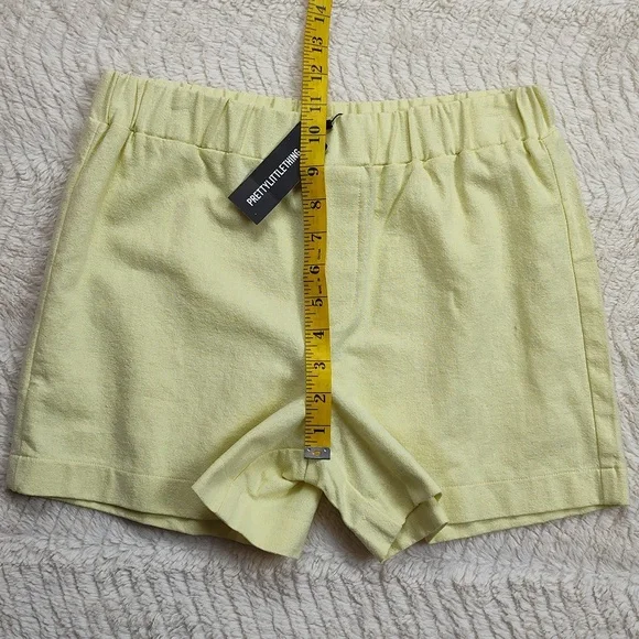 Pretty Little Thing Women's Short Size 0 Yellow New With Tags - Picture 5 of 7